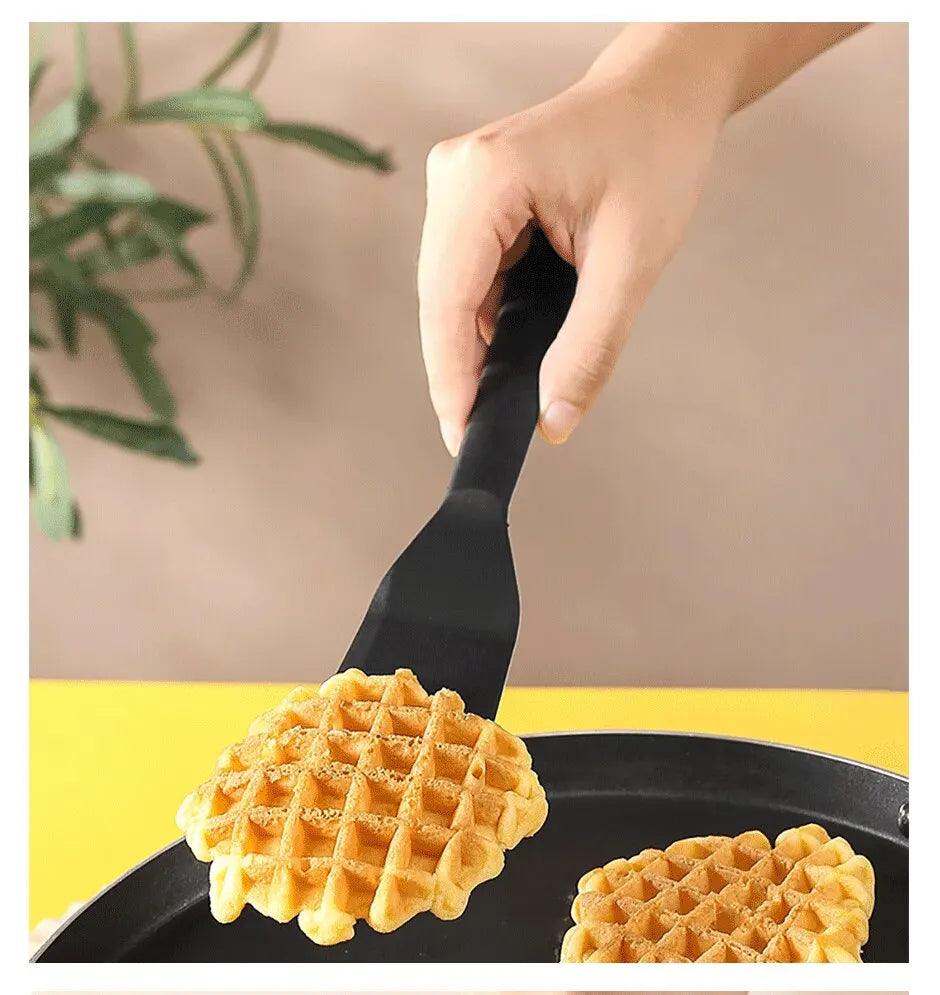 7-Color Silicone Frying Shovel – Non-Stick and Multi-Purpose! - Alyando