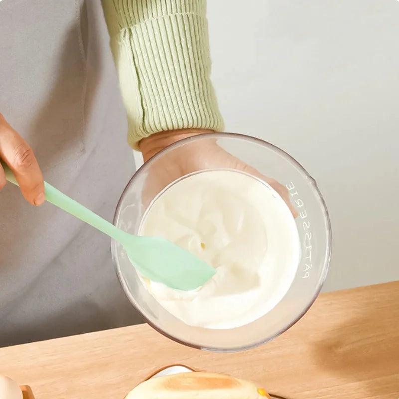 Silicone Cream Spatula – Heat-Resistant & Non-Stick for Baking! - Alyando